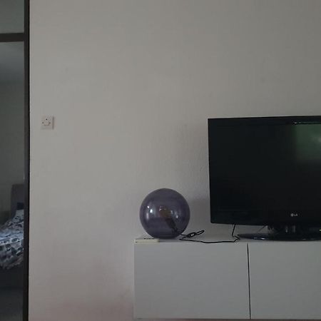 أوسييك Apartment Sretni Dimnjacar المظهر الخارجي الصورة
